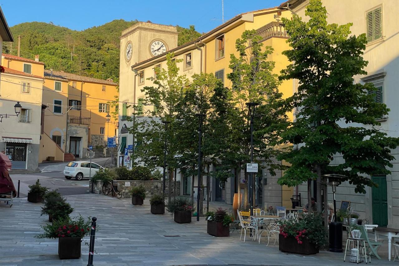 Casa Storica Con Terrazzo Villa Castellina Marittima Eksteriør billede